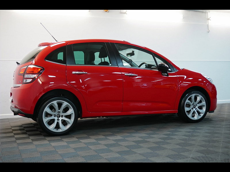 Citroen C3 1.2 PureTech Platinum Hatchback 5dr Petrol Manual Euro 6 (s/s) (110 ps)