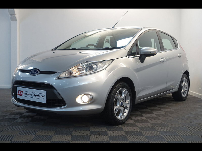 Ford Fiesta 1.4 Zetec Hatchback 5dr Petrol Manual (133 g/km, 94 bhp)