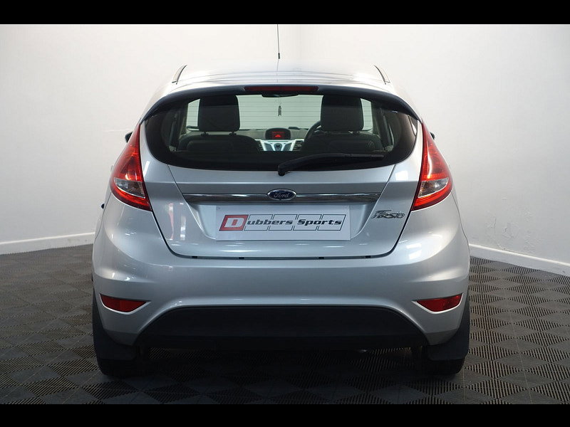 Ford Fiesta 1.4 Zetec Hatchback 5dr Petrol Manual (133 g/km, 94 bhp)