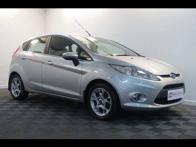 Ford Fiesta 1.4 Zetec Hatchback 5dr Petrol Manual (133 g/km, 94 bhp)