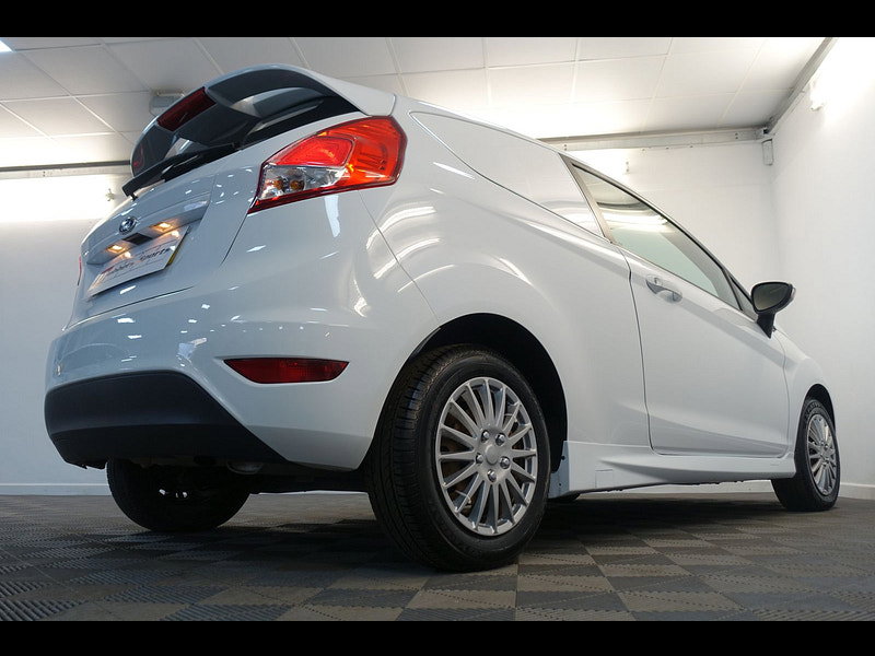 Ford Fiesta Van 1.6 TDCi ECOnetic II Panel Van 3dr Diesel Manual (87 g/km, 94 bhp)