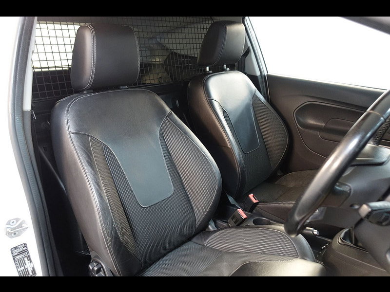 Ford Fiesta Van 1.6 TDCi ECOnetic II Panel Van 3dr Diesel Manual (87 g/km, 94 bhp)
