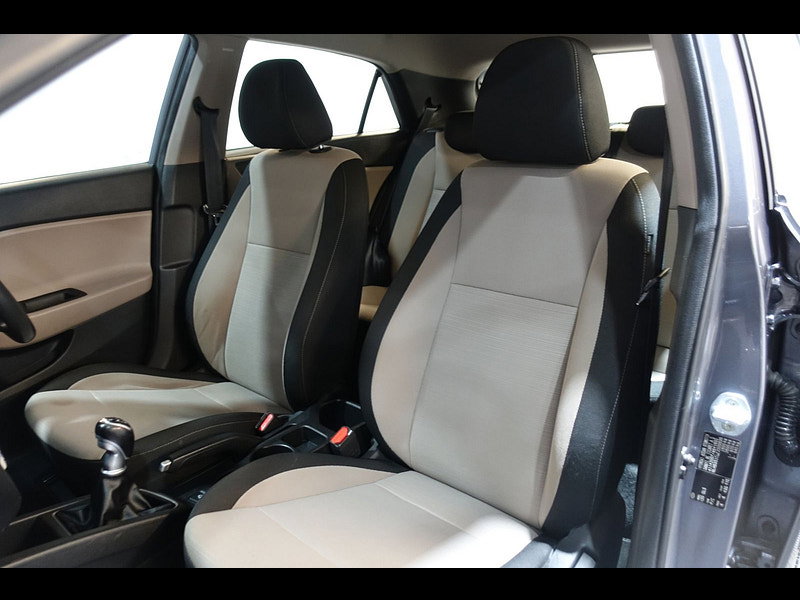 Hyundai I20 1.4 SE Hatchback 5dr Petrol Manual Euro 6 (100 ps)