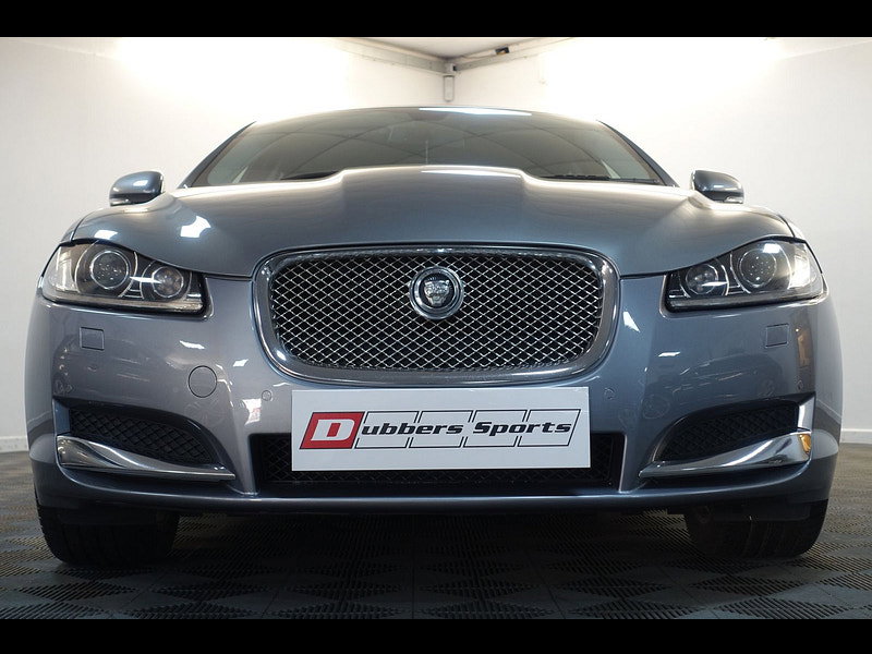 Jaguar XF 2.2d Premium Luxury Sportbrake 5dr Diesel Auto Euro 5 (s/s) (200 ps)