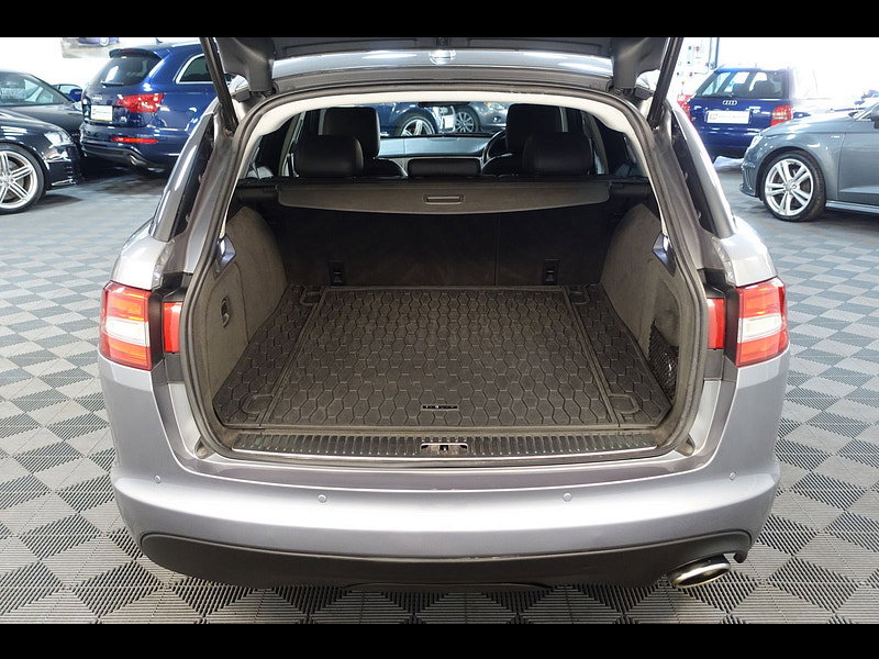 Jaguar XF 2.2d Premium Luxury Sportbrake 5dr Diesel Auto Euro 5 (s/s) (200 ps)
