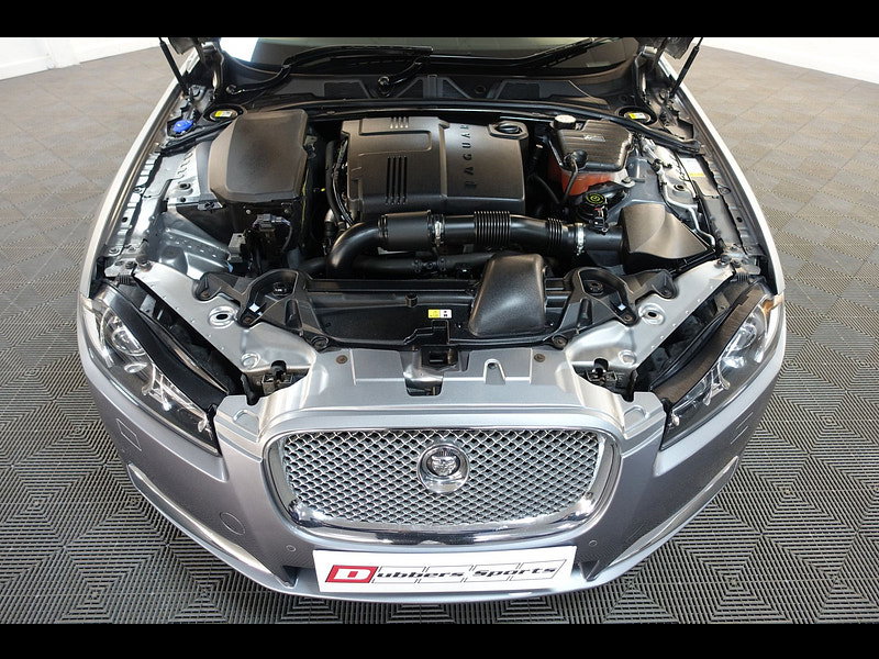 Jaguar XF 2.2d Premium Luxury Sportbrake 5dr Diesel Auto Euro 5 (s/s) (200 ps)