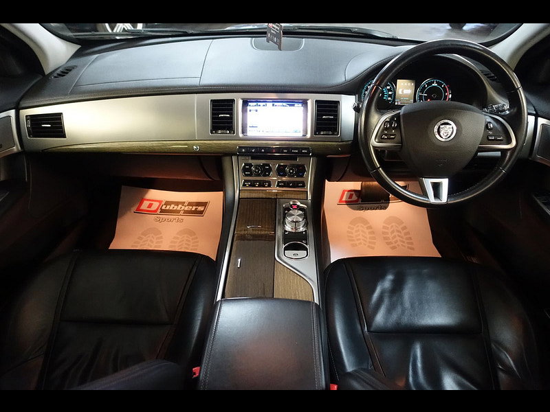Jaguar XF 2.2d Premium Luxury Sportbrake 5dr Diesel Auto Euro 5 (s/s) (200 ps)