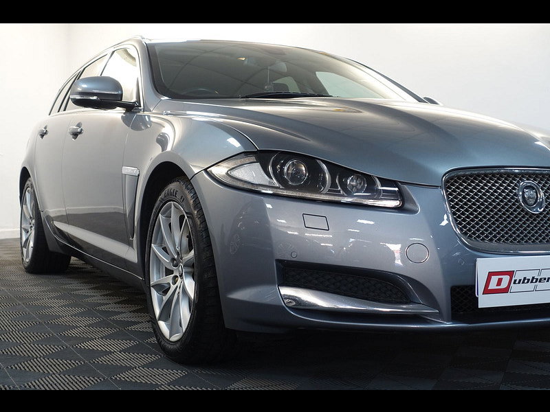 Jaguar XF 2.2d Premium Luxury Sportbrake 5dr Diesel Auto Euro 5 (s/s) (200 ps)