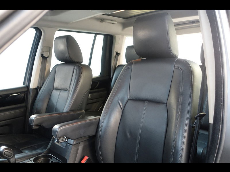 Land Rover Discovery 4 3.0 SD V6 HSE SUV 5dr Diesel CommandShift 4WD Euro 5 (245 ps)
