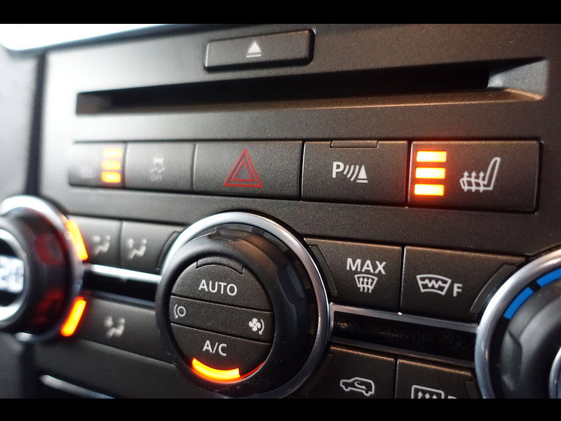 Land Rover Discovery 4 3.0 SD V6 HSE SUV 5dr Diesel CommandShift 4WD Euro 5 (245 ps)