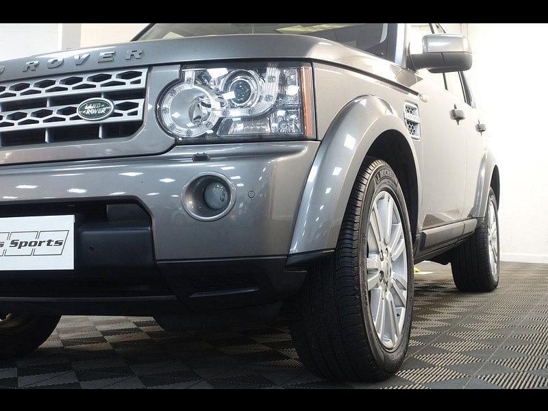Land Rover Discovery 4 3.0 SD V6 HSE SUV 5dr Diesel CommandShift 4WD Euro 5 (245 ps)