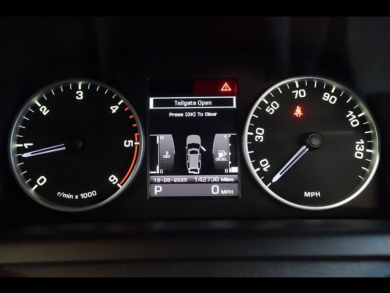 Land Rover Discovery 4 3.0 SD V6 HSE SUV 5dr Diesel CommandShift 4WD Euro 5 (245 ps)