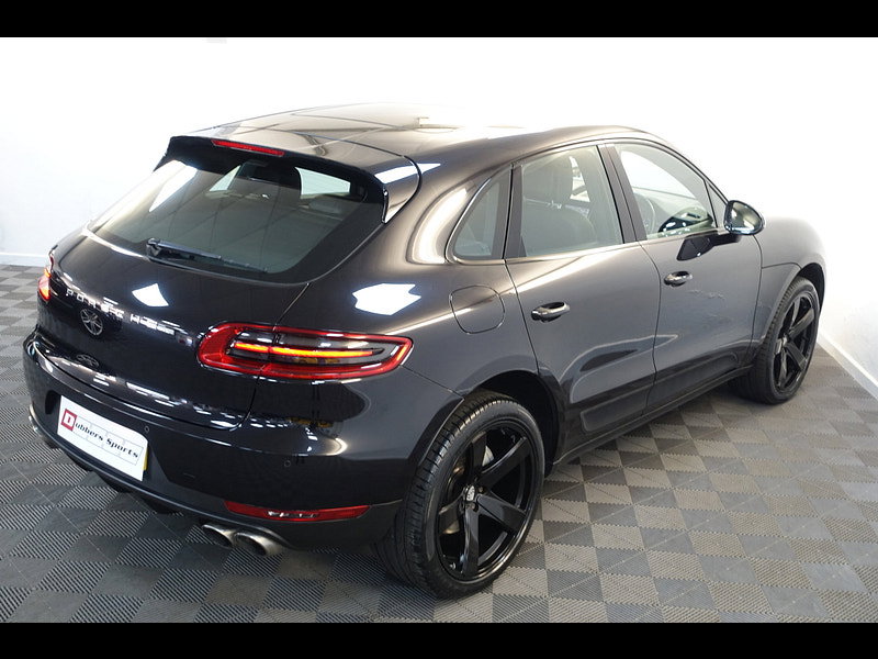 Porsche Macan 3.0 TD V6 S SUV 5dr Diesel PDK 4WD Euro 6 (s/s) (258 ps)