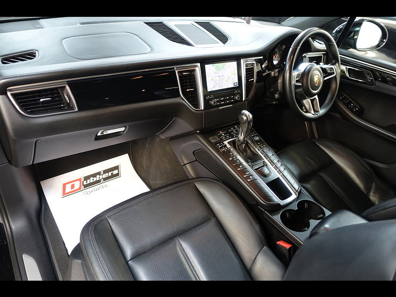 Porsche Macan 3.0 TD V6 S SUV 5dr Diesel PDK 4WD Euro 6 (s/s) (258 ps)