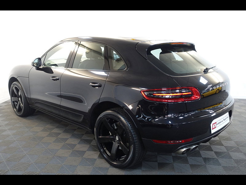 Porsche Macan 3.0 TD V6 S SUV 5dr Diesel PDK 4WD Euro 6 (s/s) (258 ps)
