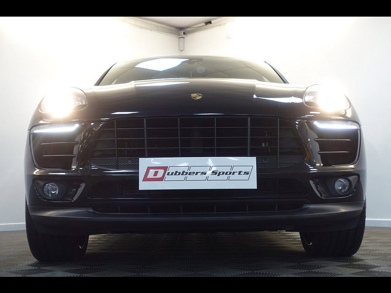 Porsche Macan 3.0 TD V6 S SUV 5dr Diesel PDK 4WD Euro 6 (s/s) (258 ps)