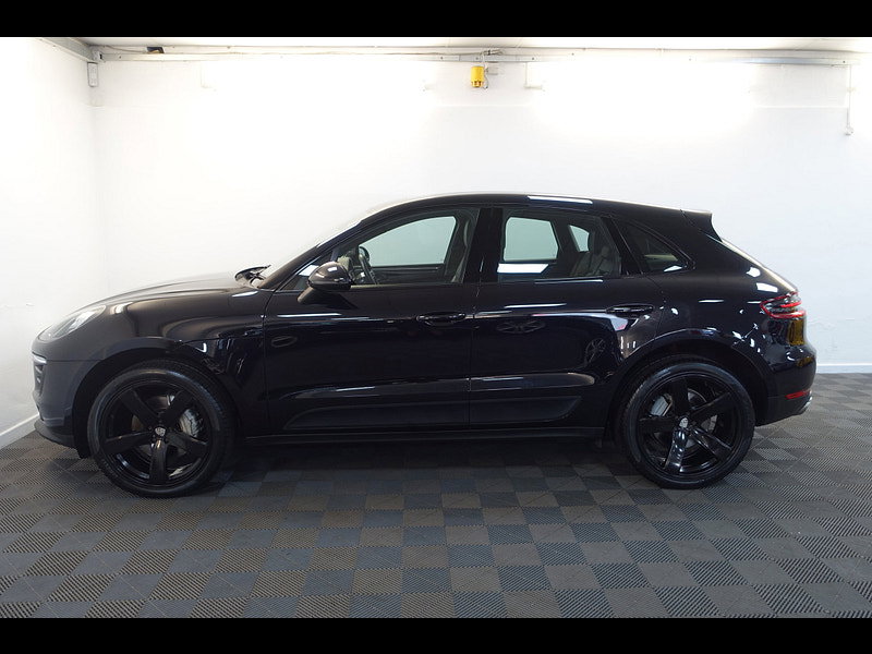Porsche Macan 3.0 TD V6 S SUV 5dr Diesel PDK 4WD Euro 6 (s/s) (258 ps)