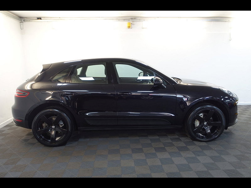 Porsche Macan 3.0 TD V6 S SUV 5dr Diesel PDK 4WD Euro 6 (s/s) (258 ps)