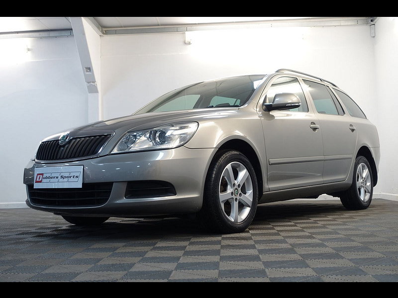 Skoda Octavia 1.6 TDI SE Plus Estate 5dr Diesel DSG Euro 5 (105 ps)