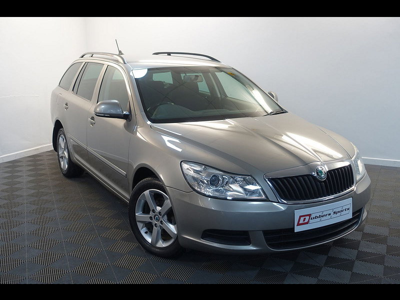Skoda Octavia 1.6 TDI SE Plus Estate 5dr Diesel DSG Euro 5 (105 ps)