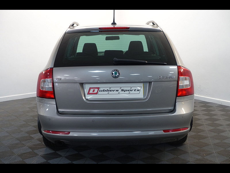 Skoda Octavia 1.6 TDI SE Plus Estate 5dr Diesel DSG Euro 5 (105 ps)