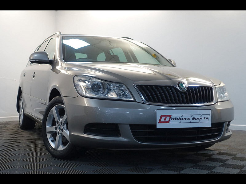 Skoda Octavia 1.6 TDI SE Plus Estate 5dr Diesel DSG Euro 5 (105 ps)