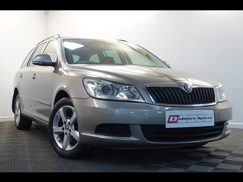 Skoda Octavia 1.6 TDI SE Plus Estate 5dr Diesel DSG Euro 5 (105 ps)