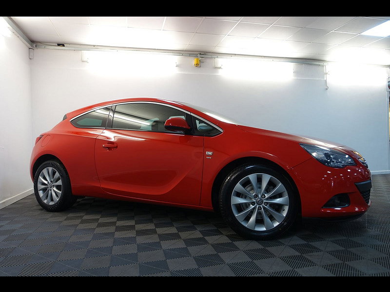 Vauxhall Astra GTC 1.4T 16V SRi Coupe 3dr Petrol Manual Euro 5 (s/s) (120 ps)