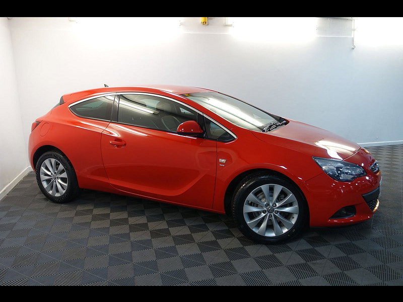 Vauxhall Astra GTC 1.4T 16V SRi Coupe 3dr Petrol Manual Euro 5 (s/s) (120 ps)