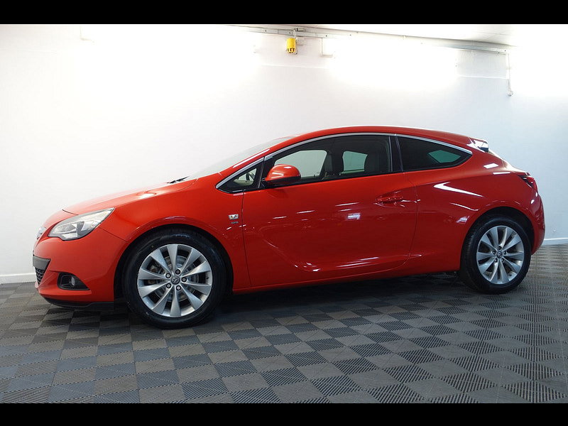 Vauxhall Astra GTC 1.4T 16V SRi Coupe 3dr Petrol Manual Euro 5 (s/s) (120 ps)