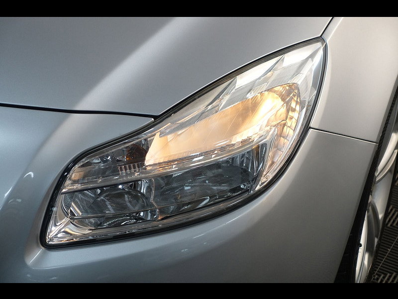 Vauxhall Insignia 1.8 16V SRi Hatchback 5dr Petrol Manual Euro 5 (140 ps)