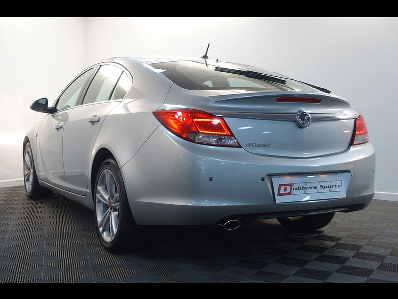 Vauxhall Insignia 1.8 16V SRi Hatchback 5dr Petrol Manual Euro 5 (140 ps)