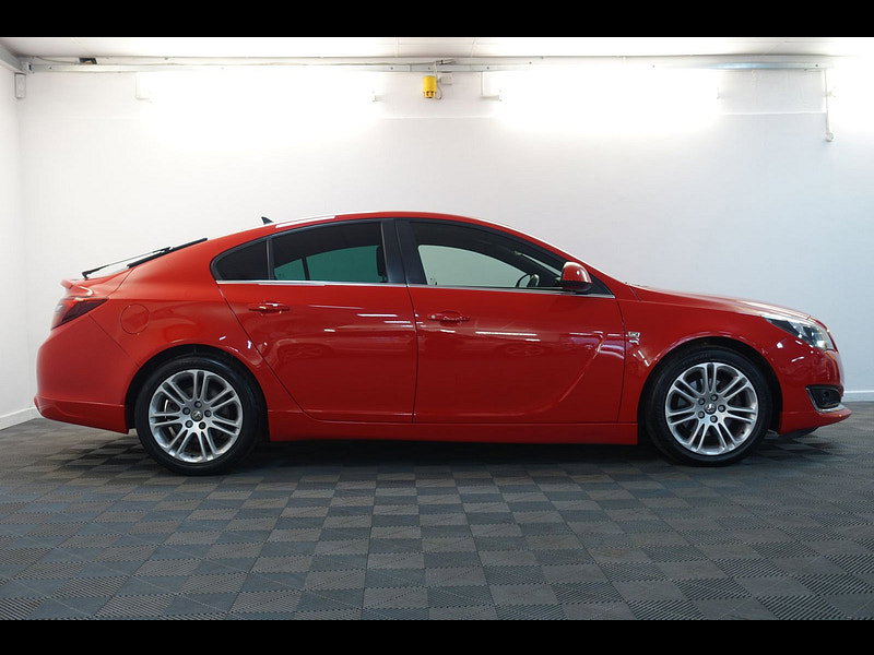 Vauxhall Insignia 2.0 CDTi SRi VX Line Nav Hatchback 5dr Diesel Auto Euro 5 (163 ps)