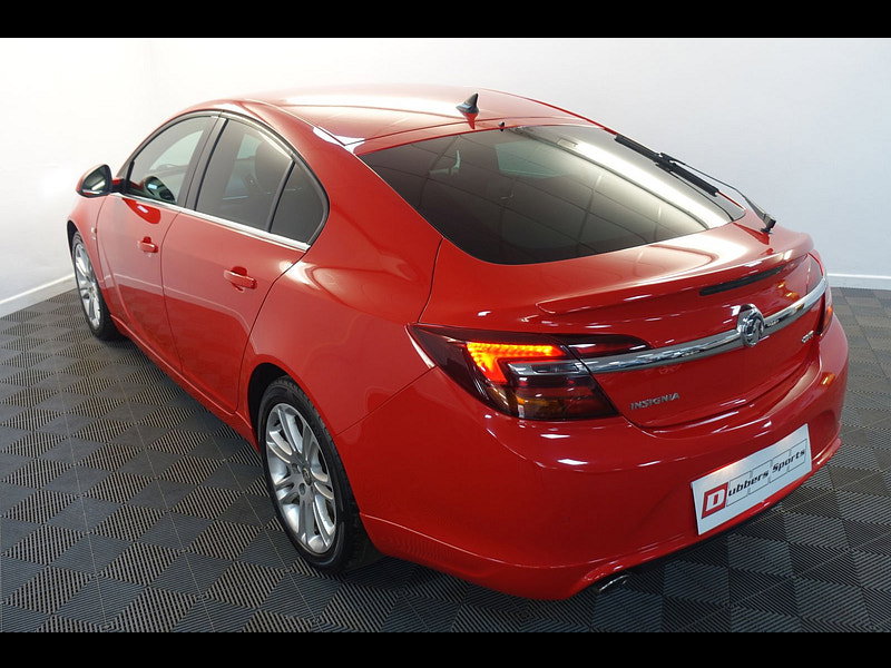 Vauxhall Insignia 2.0 CDTi SRi VX Line Nav Hatchback 5dr Diesel Auto Euro 5 (163 ps)