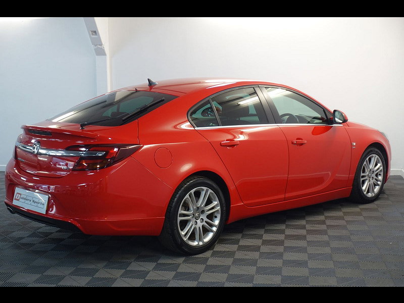 Vauxhall Insignia 2.0 CDTi SRi VX Line Nav Hatchback 5dr Diesel Auto Euro 5 (163 ps)