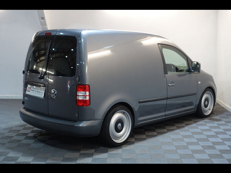 Volkswagen Caddy 1.6 TDI C20 Highline Panel Van 4dr Diesel DSG L1 H1 (152 g/km, 101 bhp)