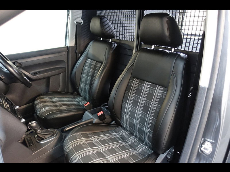 Volkswagen Caddy 1.6 TDI C20 Highline Panel Van 4dr Diesel DSG L1 H1 (152 g/km, 101 bhp)