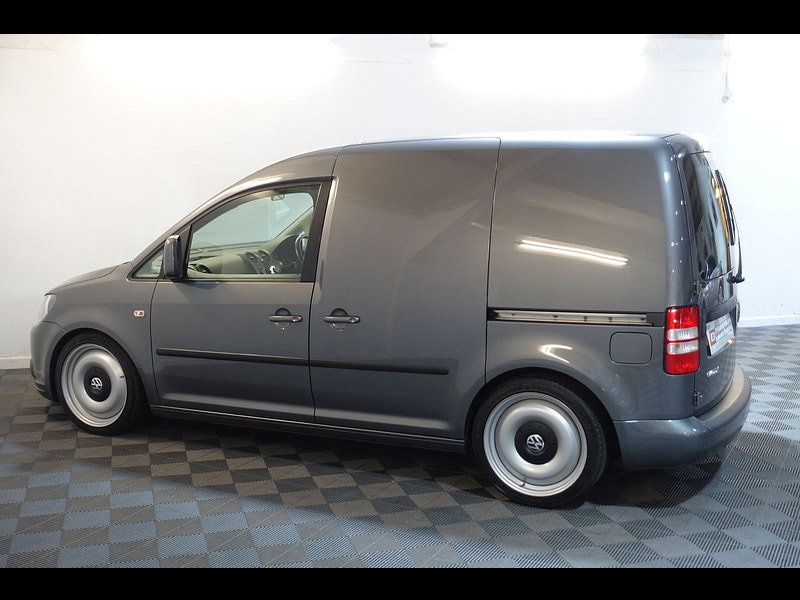 Volkswagen Caddy 1.6 TDI C20 Highline Panel Van 4dr Diesel DSG L1 H1 (152 g/km, 101 bhp)