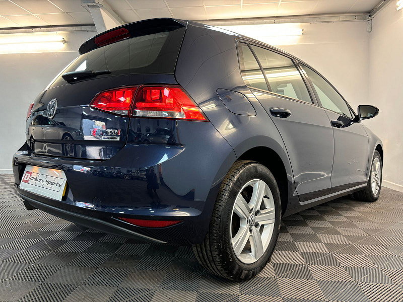 Volkswagen Golf 1.6 TDI BlueMotion Tech Match Hatchback 5dr Diesel Manual Euro 5 (s/s) (105 ps)