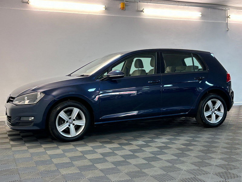 Volkswagen Golf 1.6 TDI BlueMotion Tech Match Hatchback 5dr Diesel Manual Euro 5 (s/s) (105 ps)