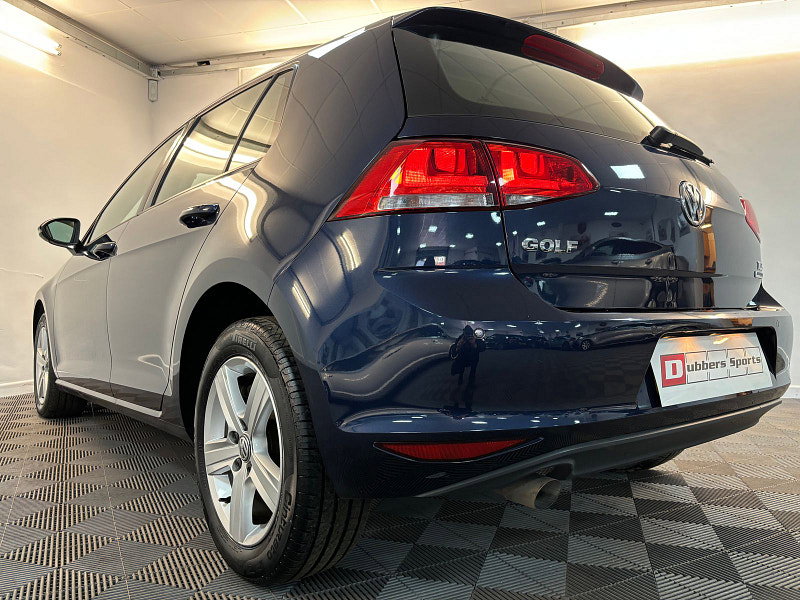 Volkswagen Golf 1.6 TDI BlueMotion Tech Match Hatchback 5dr Diesel Manual Euro 5 (s/s) (105 ps)