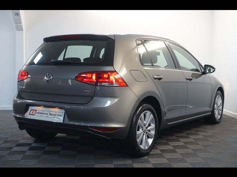 Volkswagen Golf 1.6 TDI BlueMotion Tech SE Hatchback 5dr Diesel Manual Euro 5 (s/s) (105 ps)