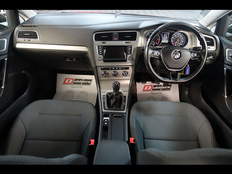 Volkswagen Golf 1.6 TDI BlueMotion Tech SE Hatchback 5dr Diesel Manual Euro 5 (s/s) (105 ps)