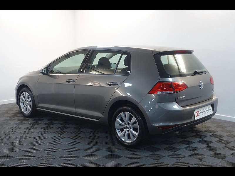 Volkswagen Golf 1.6 TDI BlueMotion Tech SE Hatchback 5dr Diesel Manual Euro 5 (s/s) (105 ps)