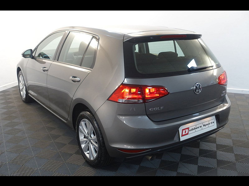 Volkswagen Golf 1.6 TDI BlueMotion Tech SE Hatchback 5dr Diesel Manual Euro 5 (s/s) (105 ps)