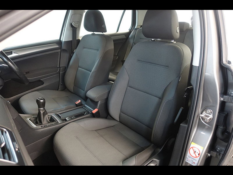 Volkswagen Golf 1.6 TDI BlueMotion Tech SE Hatchback 5dr Diesel Manual Euro 5 (s/s) (105 ps)