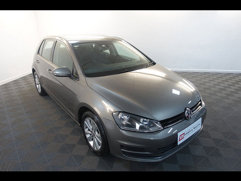 Volkswagen Golf 1.6 TDI BlueMotion Tech SE Hatchback 5dr Diesel Manual Euro 5 (s/s) (105 ps)