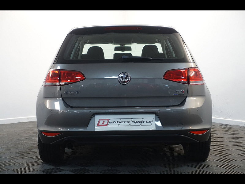 Volkswagen Golf 1.6 TDI BlueMotion Tech SE Hatchback 5dr Diesel Manual Euro 5 (s/s) (105 ps)