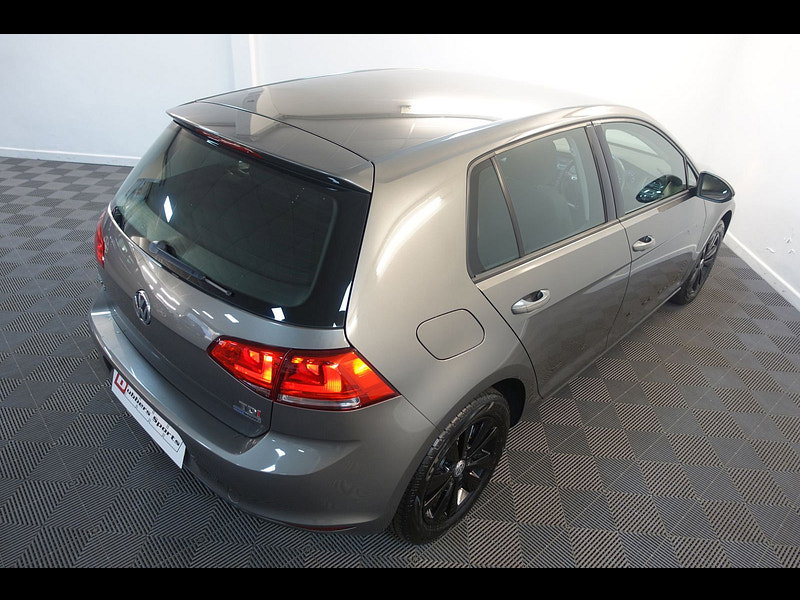 Volkswagen Golf 1.6 TDI BlueMotion Tech SE Hatchback 5dr Diesel Manual Euro 5 (s/s) (105 ps)