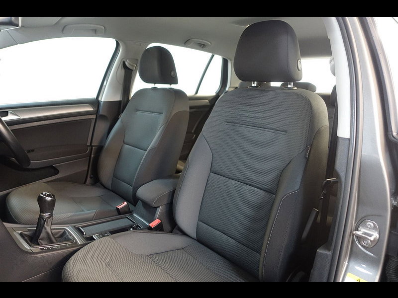 Volkswagen Golf 1.6 TDI BlueMotion Tech SE Hatchback 5dr Diesel Manual Euro 5 (s/s) (105 ps)